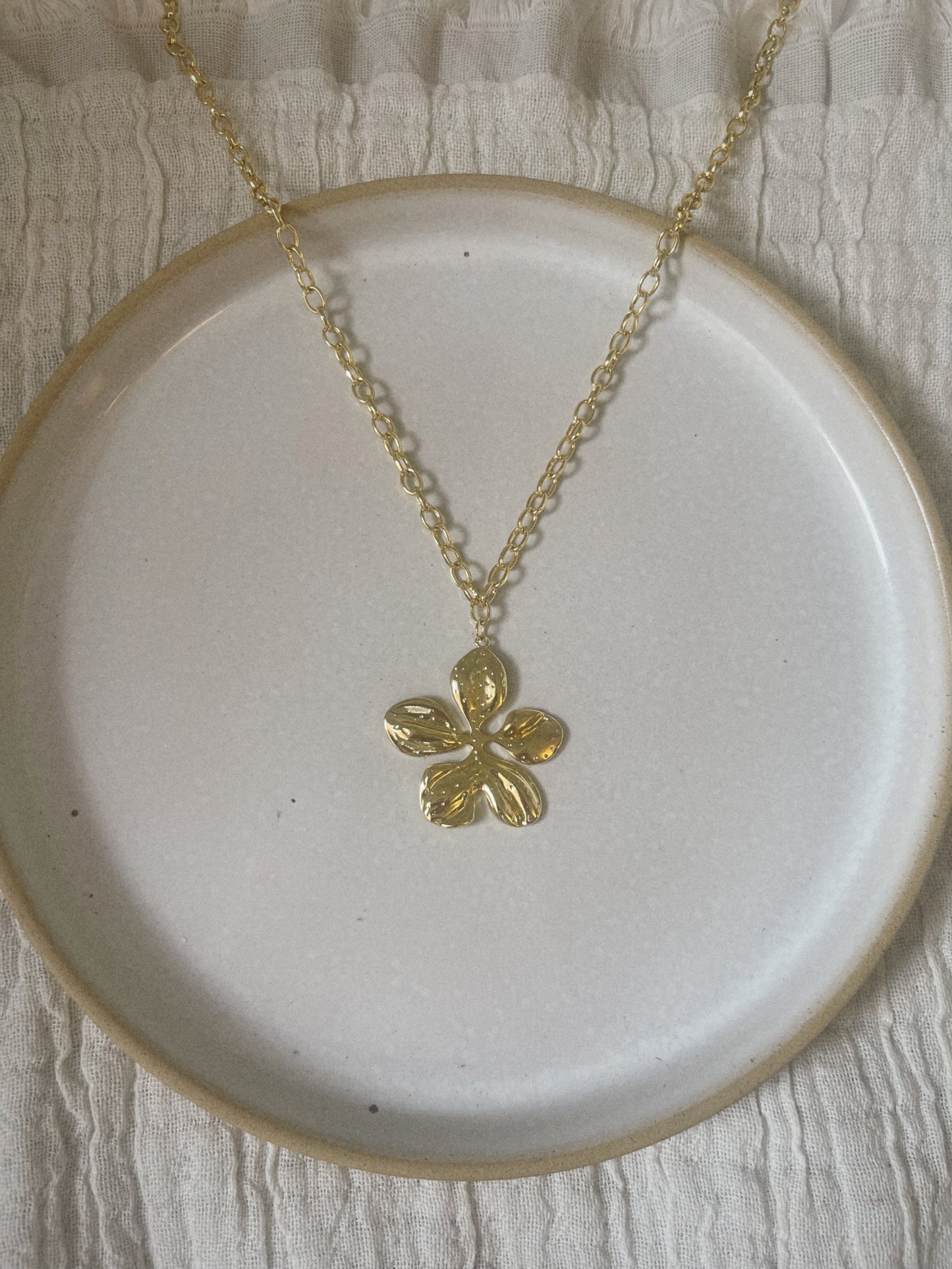 Hibiscus Necklace